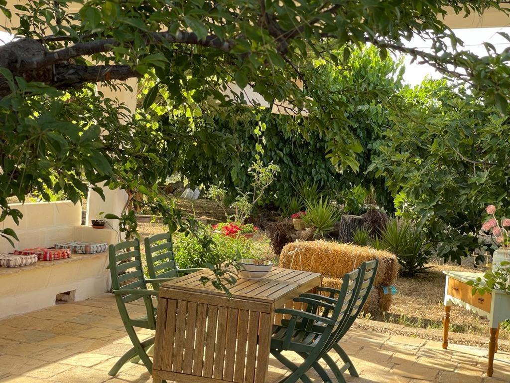 Il Giardino Degli Antichi Sapori Villa Ceglie Messapica Exterior foto